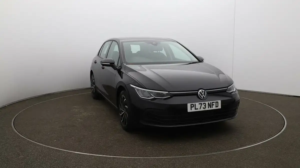 2024-volkswagen-golf-10-tsi-life-hatchback-big-33