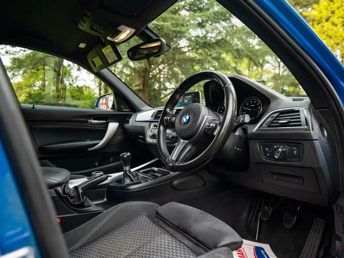 2017-bmw-1-series-15-118i-m-sport-shadow-edition-5d-big-8