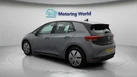 2023-volkswagen-id3-e-life-204ps-58kwh-pro-performance-small-5