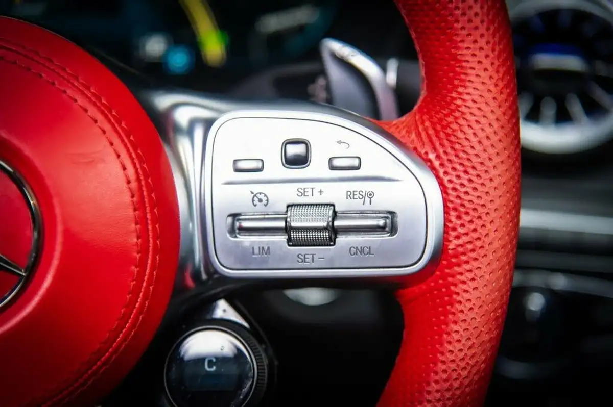 2019-mercedes-benz-c-class-40-c63-amg-s-premium-plus-saloon-4d-big-13