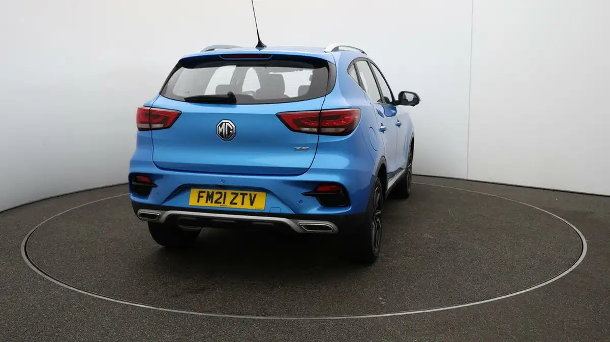 2021-mg-zs-suv-10t-gdi-exclusive-big-50