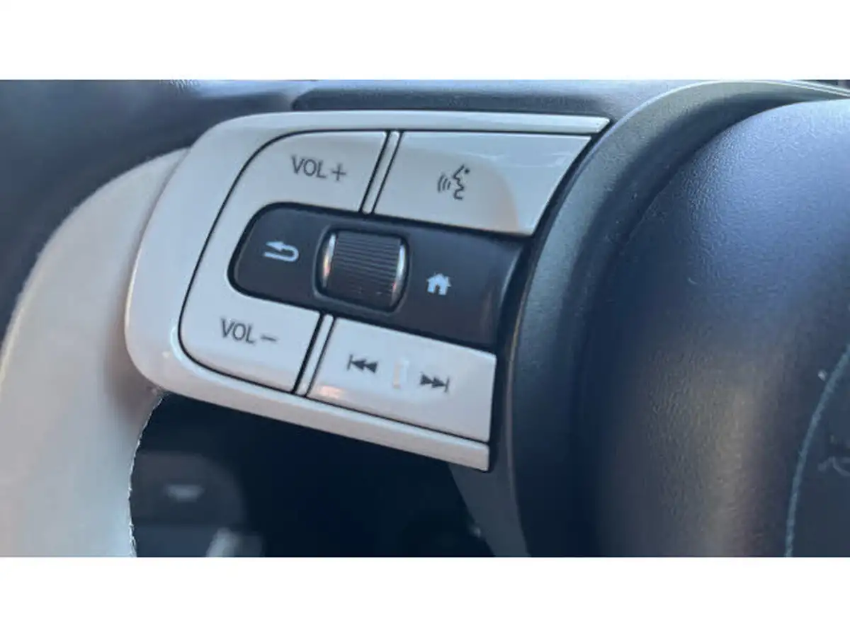 2022-honda-jazz-15-i-mmd-ex-107ps-big-21