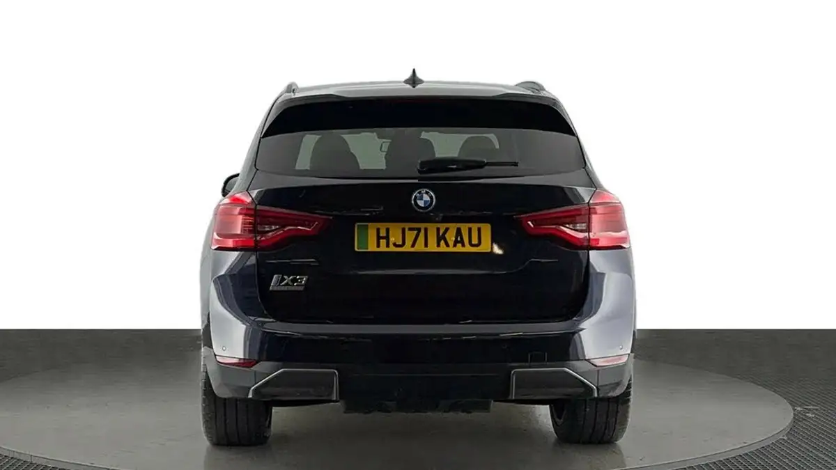 2021-bmw-ix3-e-premier-edition-big-4