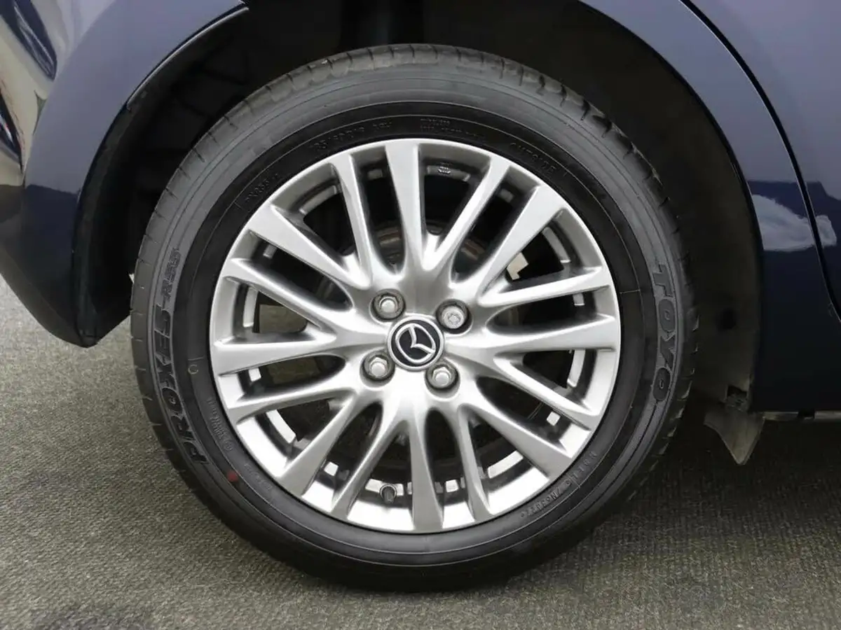 2022-mazda-mazda2-15-e-skyactiv-g-sport-big-8