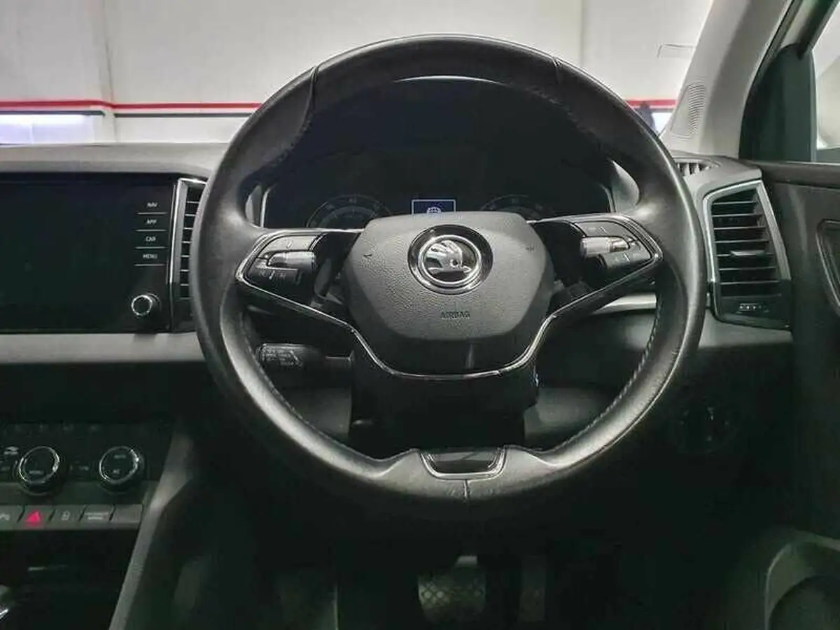 2021-skoda-karoq-15-tsi-se-technology-dsg-big-9