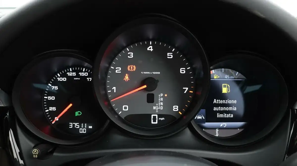2019-porsche-macan-30-v6-s-big-10