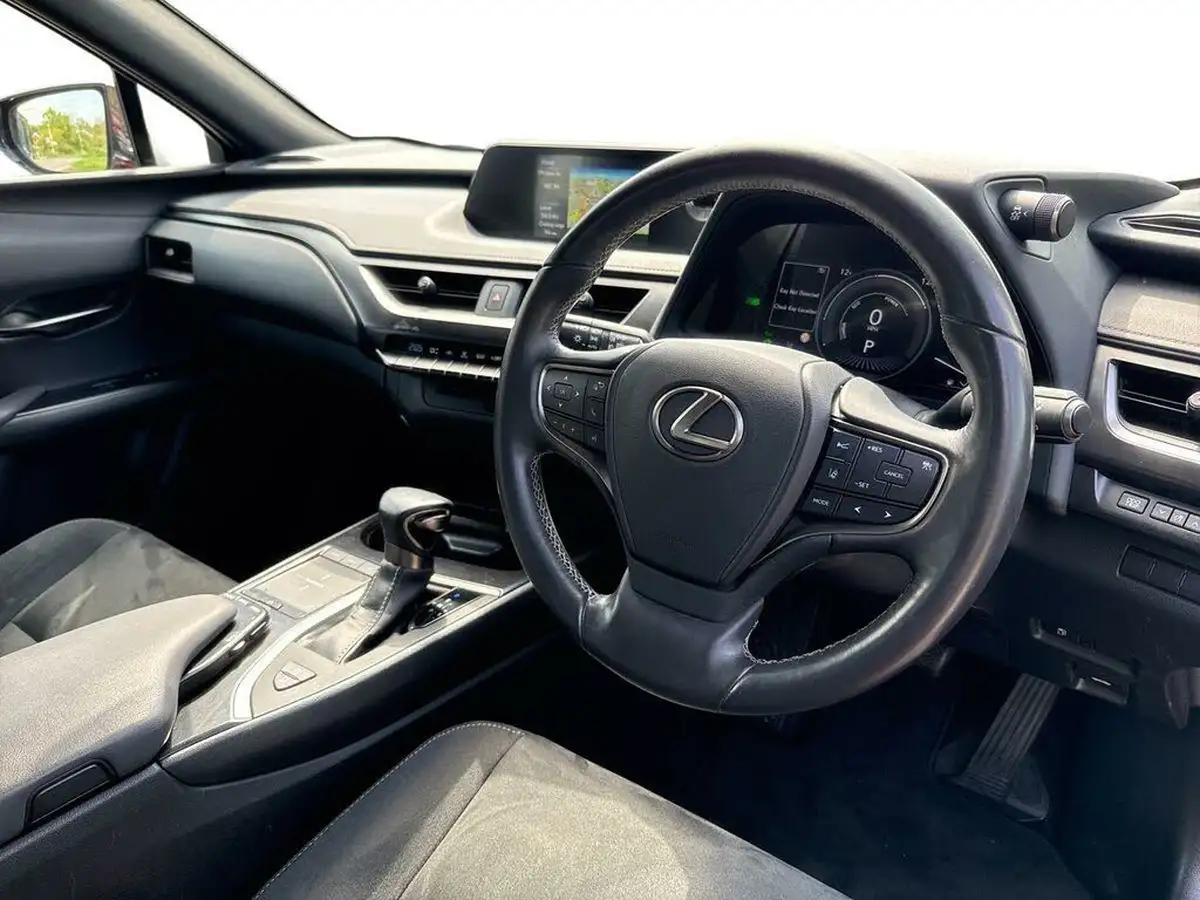 2021-lexus-ux-250h-20-ux-184bhp-without-navigation-big-9