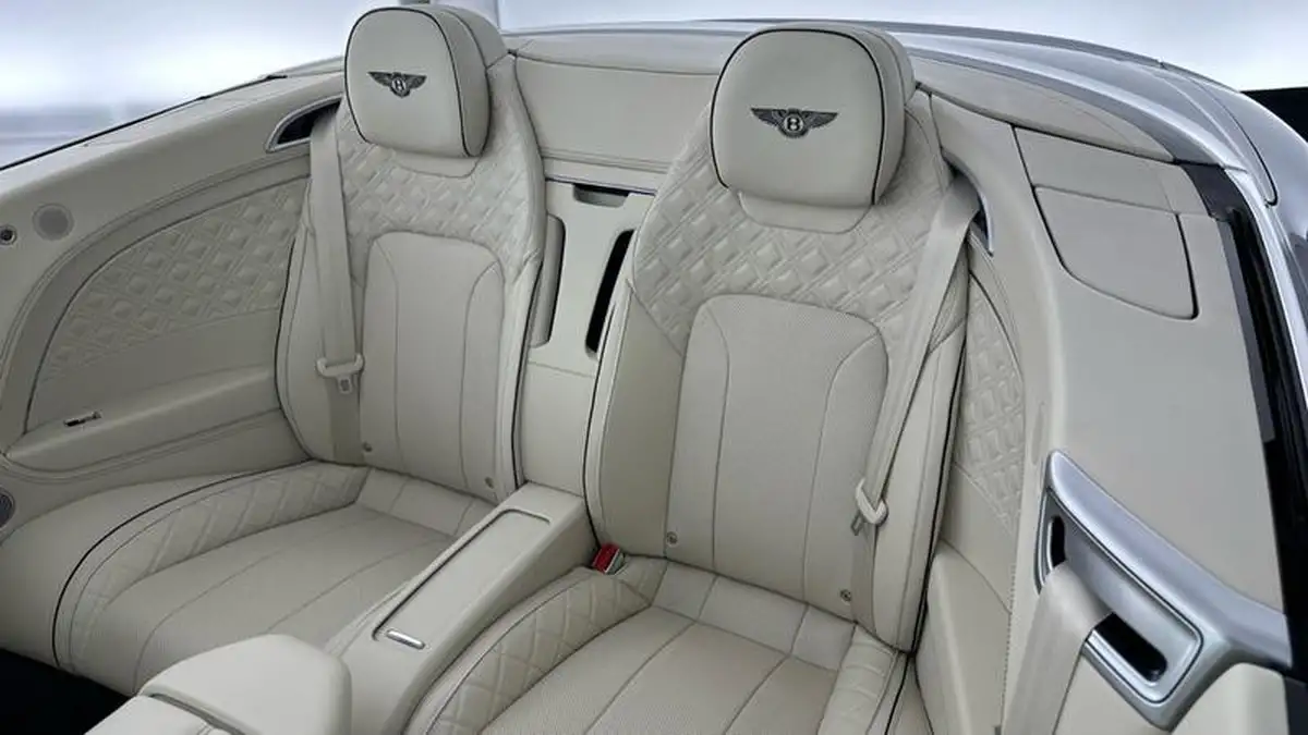 2021-bentley-continental-60-gt-635ps-convertible-big-16
