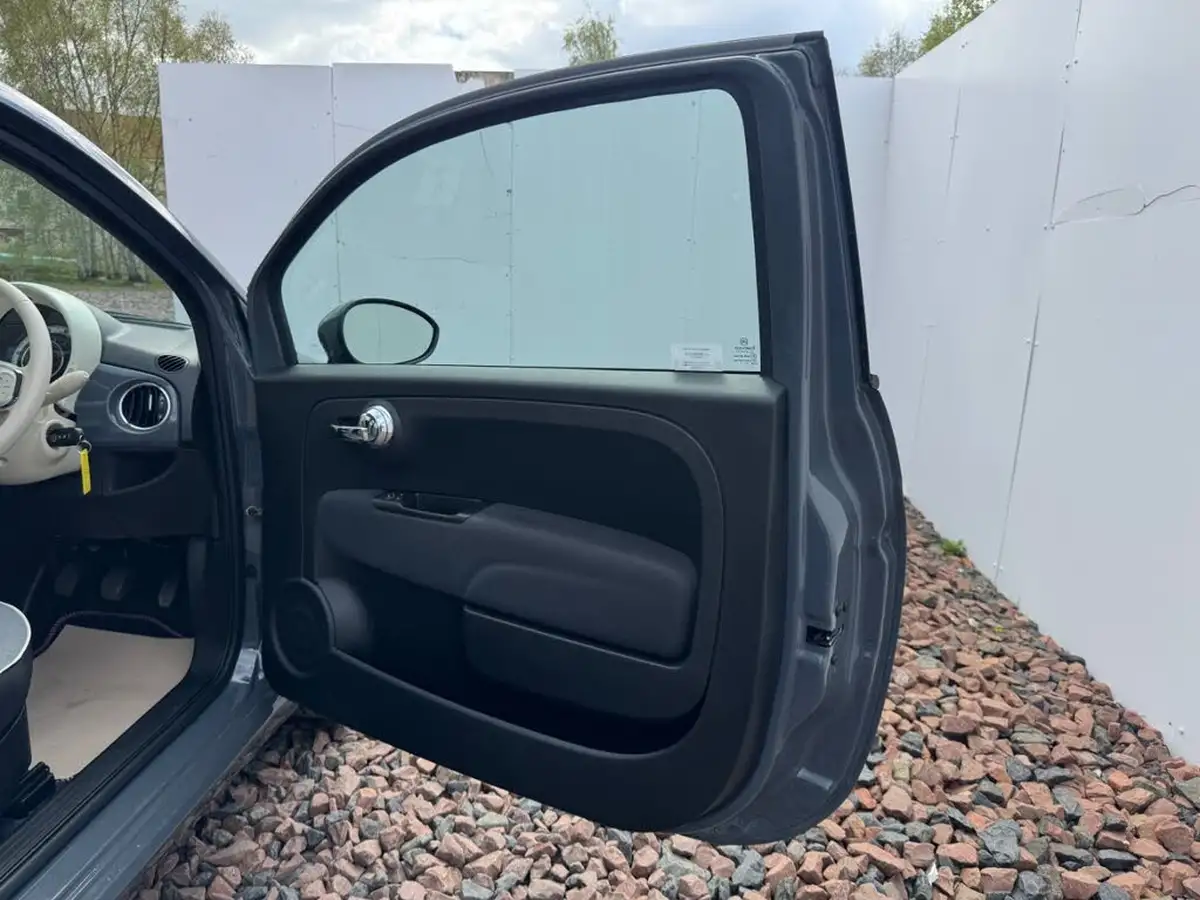 2019-fiat-500-12-lounge-big-24