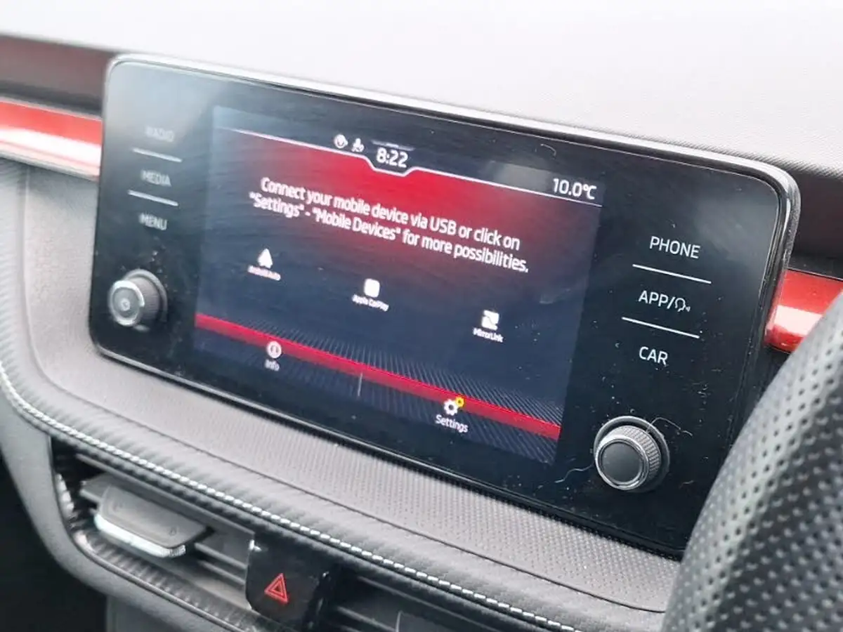 2022-skoda-fabia-15-tsi-monte-carlo-big-15