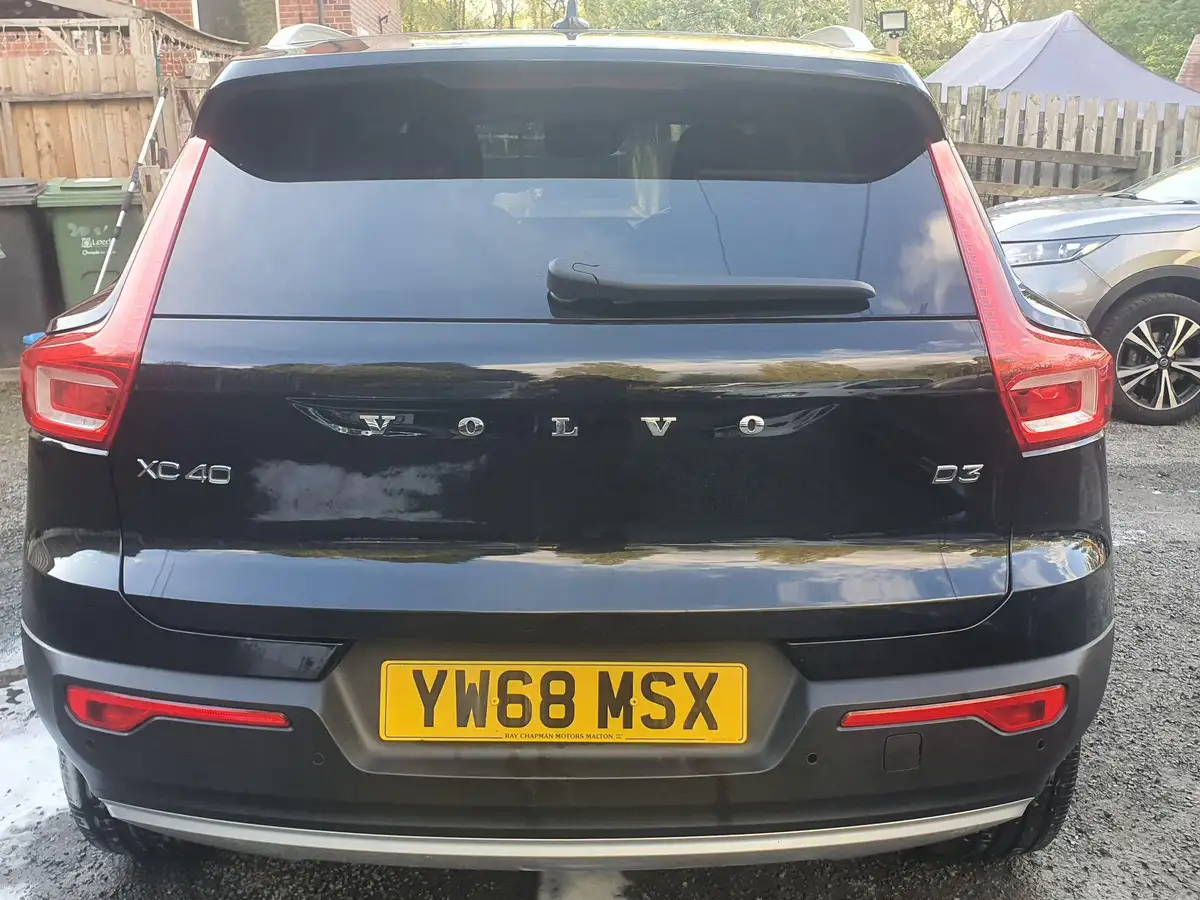 2019-volvo-xc40-20td-d3-momentum-big-7