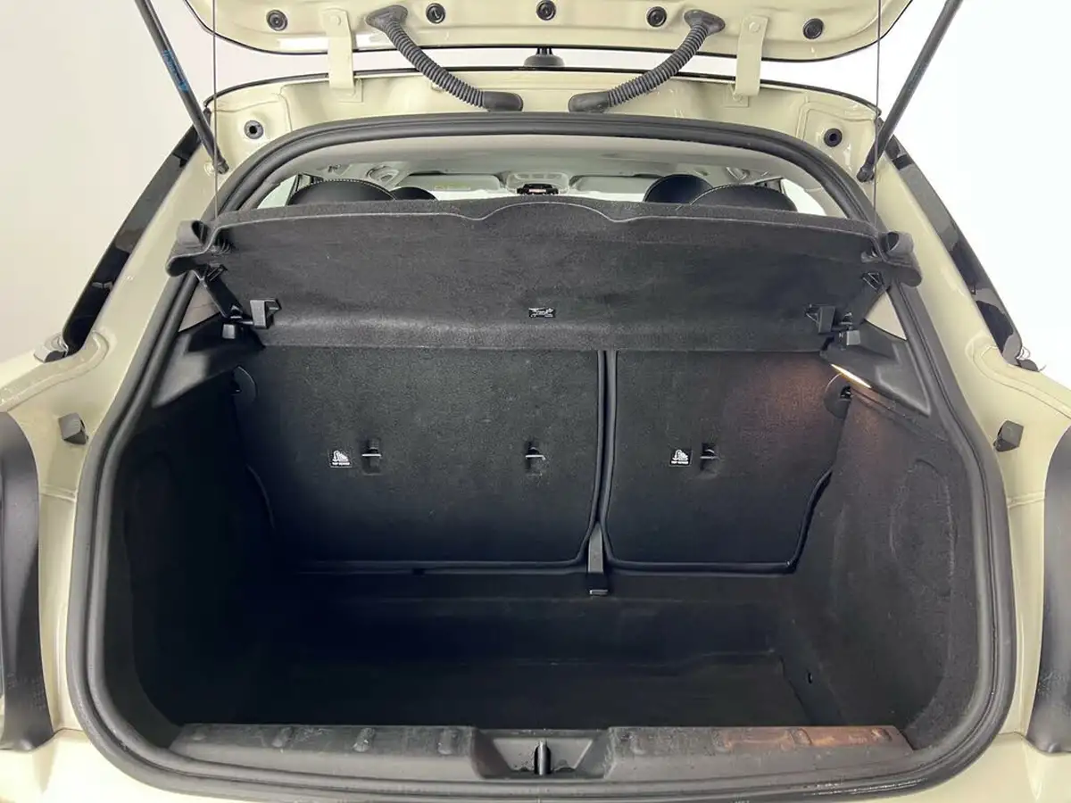 2020-mini-countryman-15-cooper-classic-auto-big-9