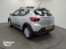 2023-renault-clio-10-tce-rs-line-small-1