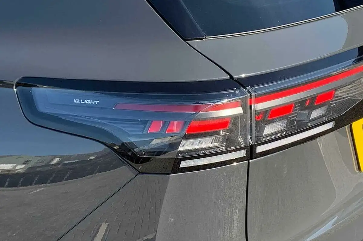 2024-volkswagen-tiguan-15-etsi-r-line-big-18
