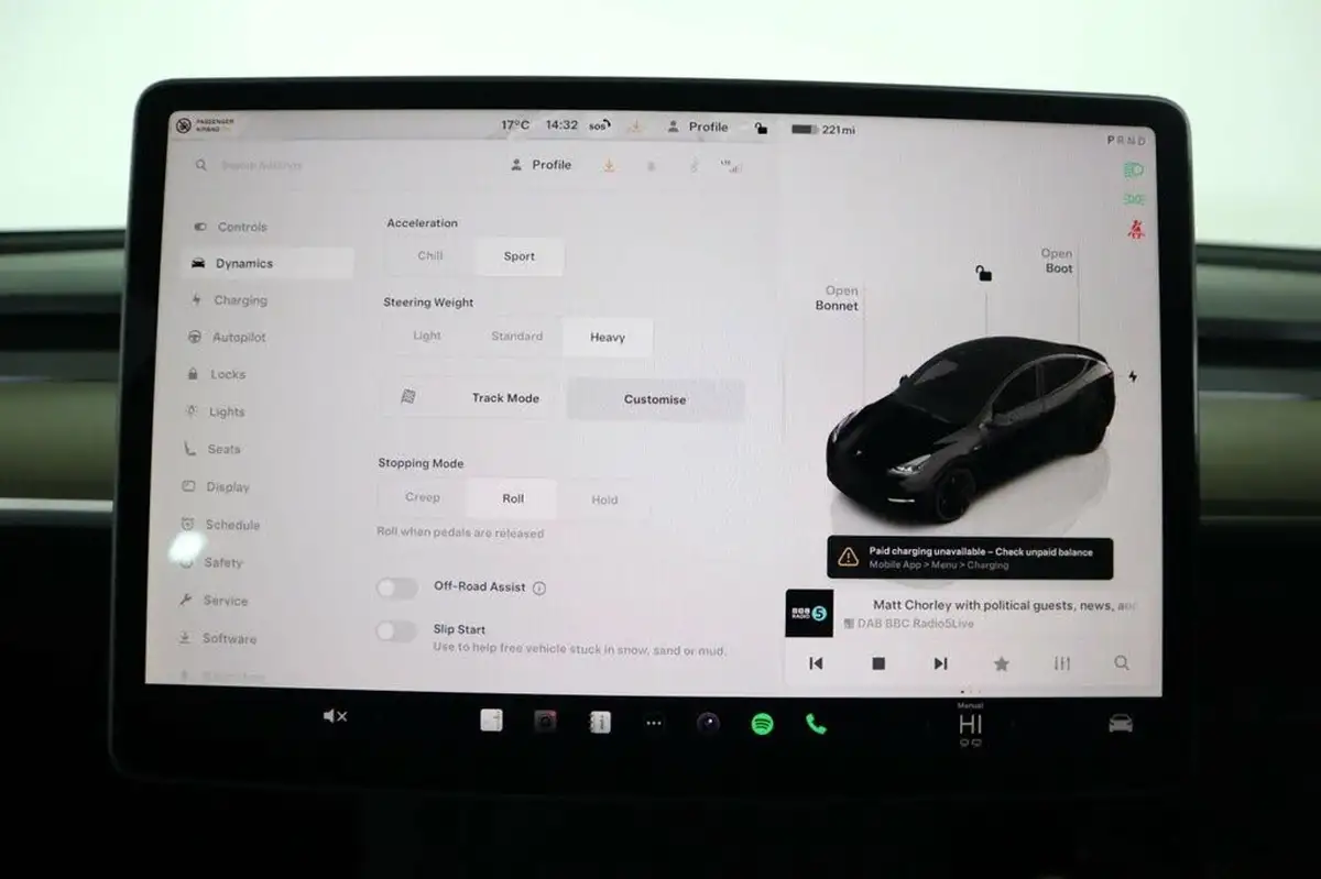 2023-tesla-model-y-e-performance-big-32