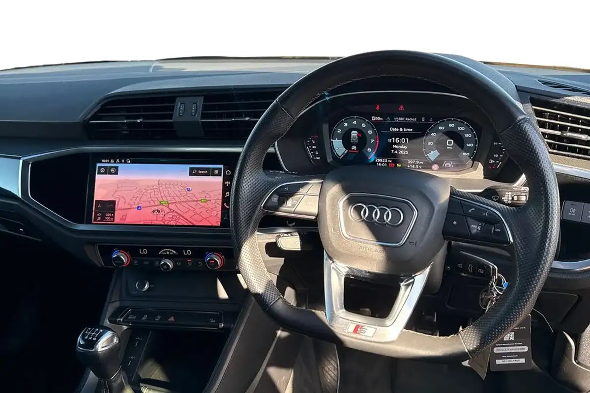 2022-audi-q3-15-35-tfsi-black-edition-codcomfort-sound-pack-sportback-big-17