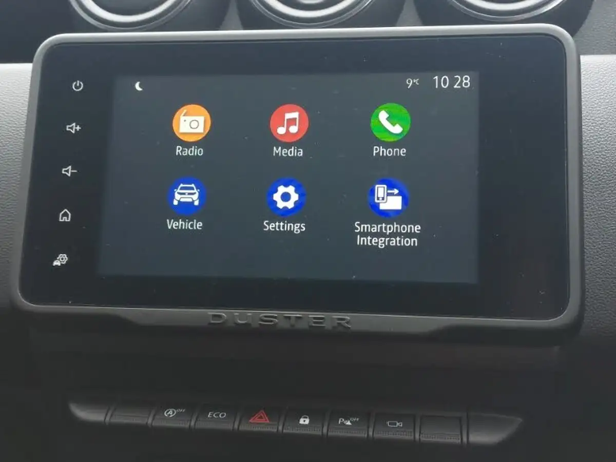 2022-dacia-duster-13-tce-prestige-150bhp-edc-big-12