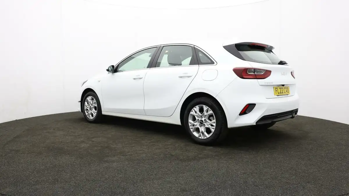 2021-kia-ceed-10-t-gdi-2-hatchback-big-67