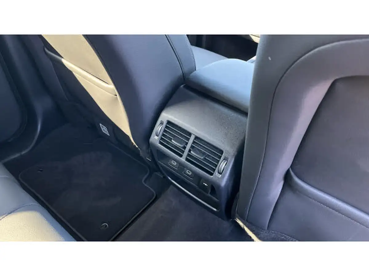 2024-land-rover-discovery-sport-20-d200-dynamic-se-big-17