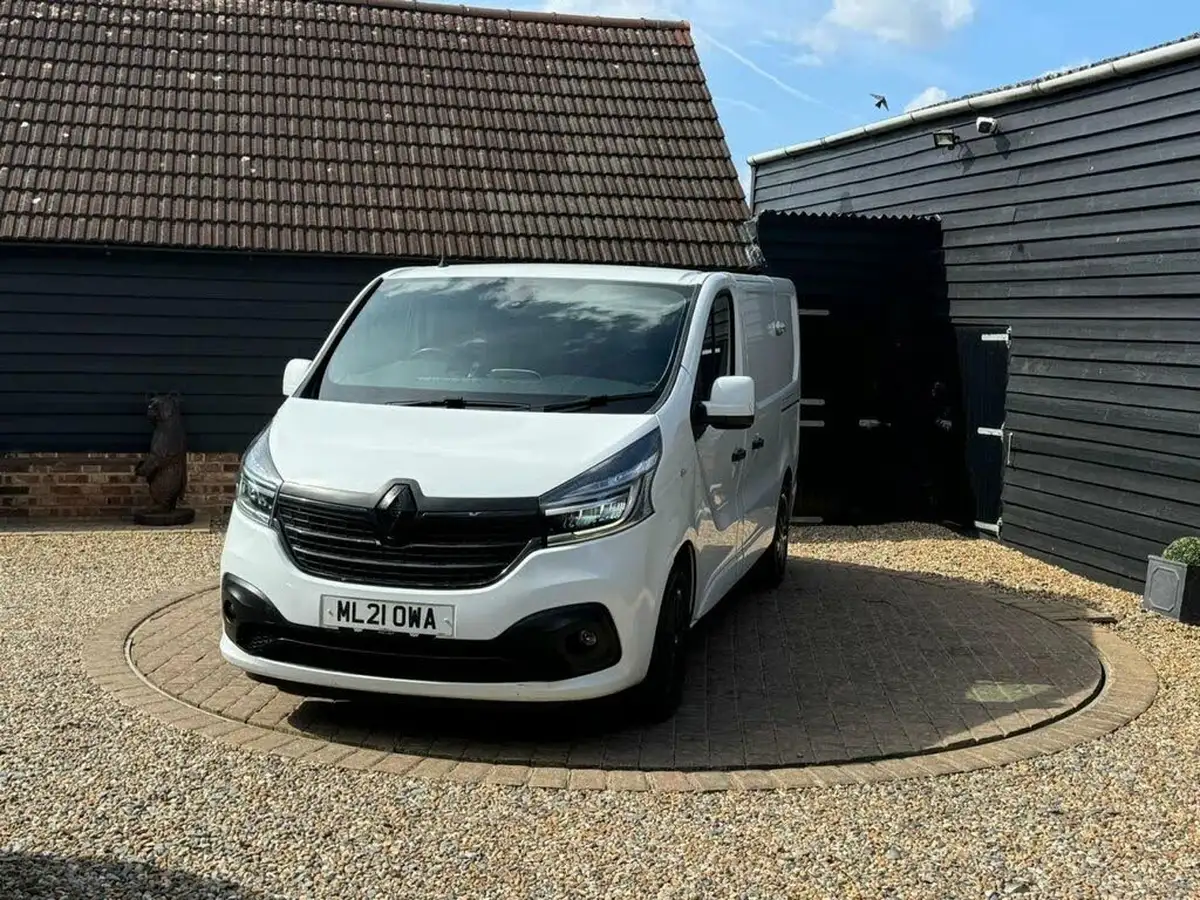 2021-renault-trafic-20dci-sl28-energy-170-black-edition-non-nav-edc-auto-big-29