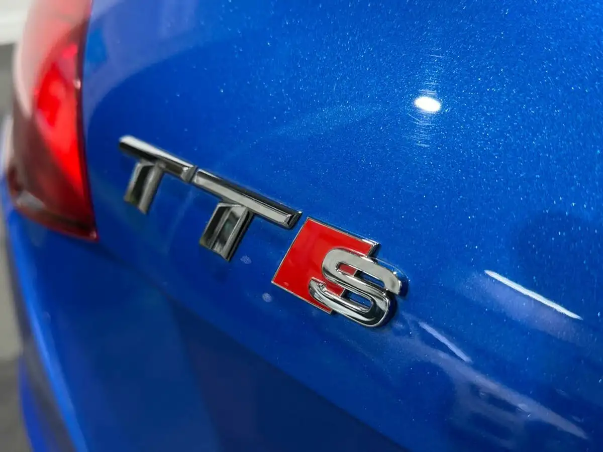 2017-audi-tts-20-tfsi-quattro-tts-black-edition-coupe-s-tronic-big-8