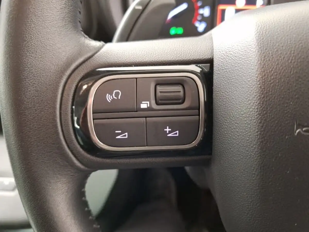 2019-citroen-berlingo-15bluehdi-flair-m-size-130ps-eat8-big-11