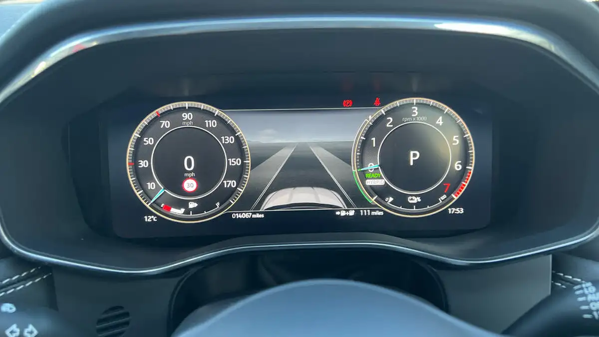 2023-jaguar-f-pace-20-p250-r-dynamic-hse-black-big-15