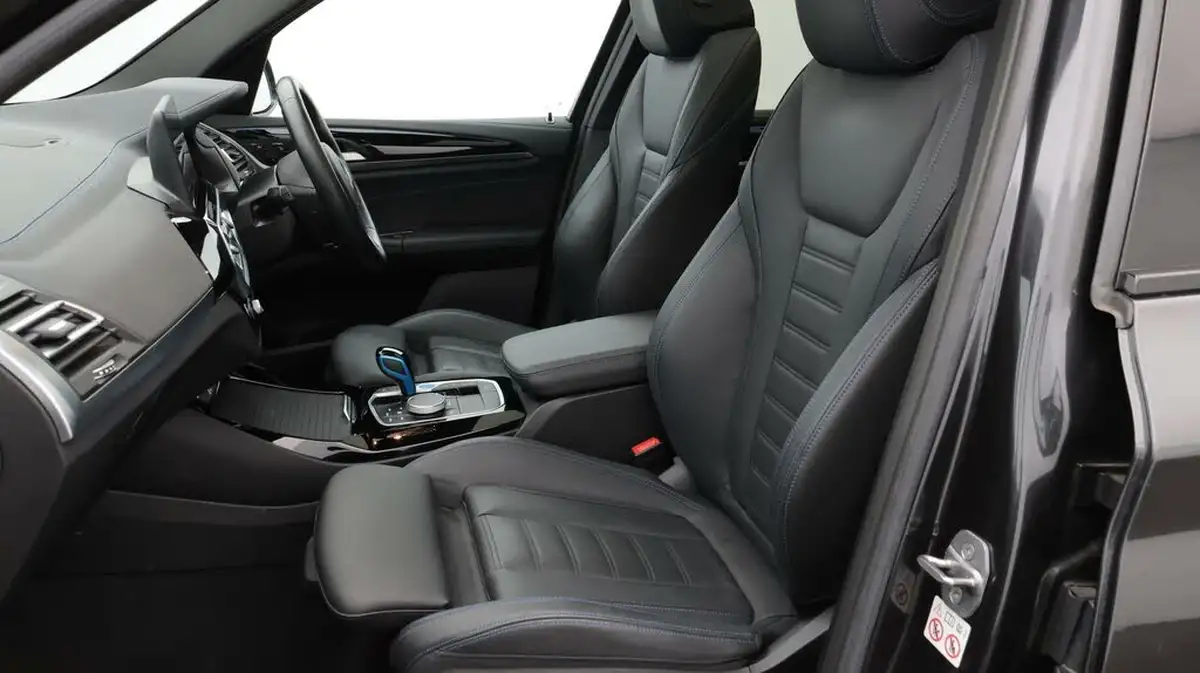 2022-bmw-ix3-e-m-sport-big-14