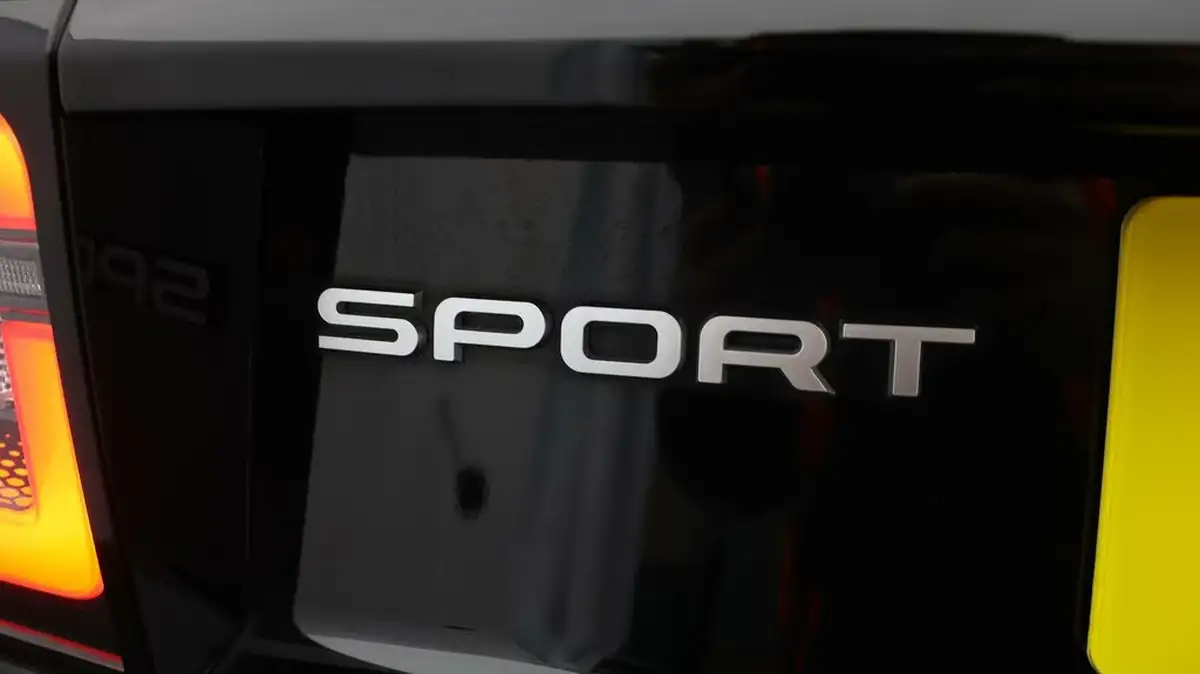 2021-land-rover-discovery-sport-20-d165-s-big-19