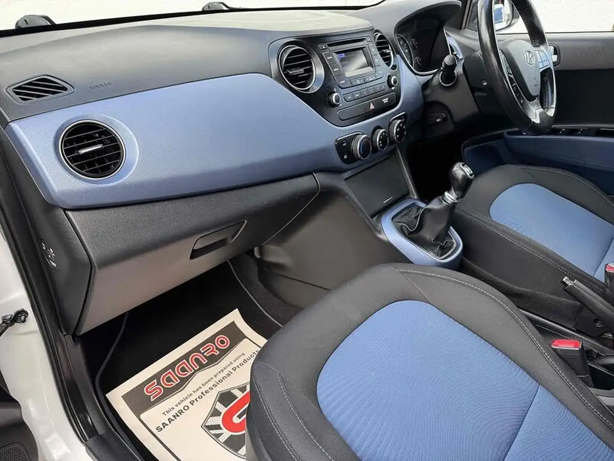 2014-hyundai-i10-12-premium-big-21