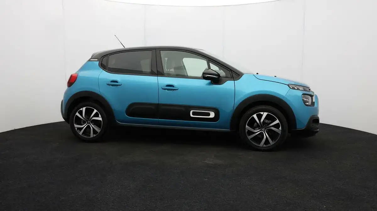 2022-citroen-c3-12-puretech-shine-plus-110ps-ss-eat6-big-51
