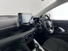 2023-toyota-yaris-15-vvt-i-design-small-12