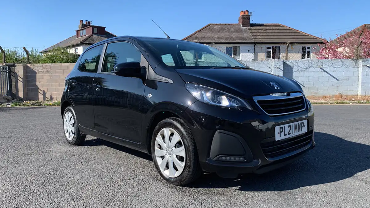 2021-peugeot-108-10-active-5d-big-13