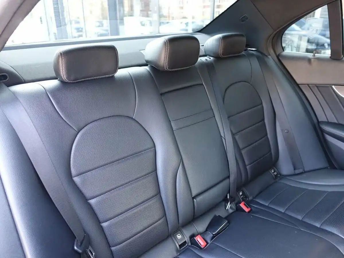 2016-mercedes-benz-c-class-21d-c220d-amg-line-170ps-ss-saloon-4d-auto-big-11