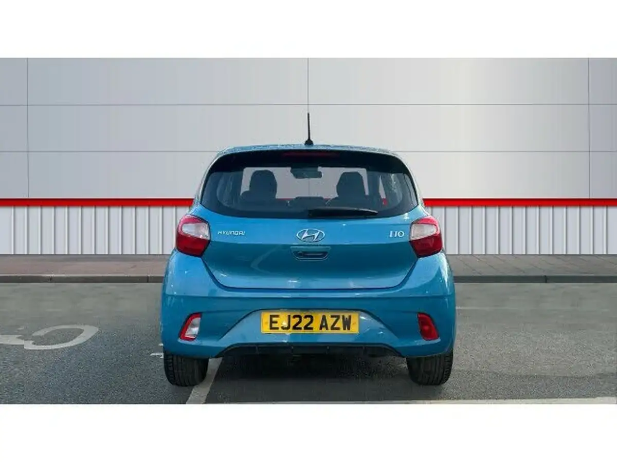 2022-hyundai-i10-12-se-connect-big-5