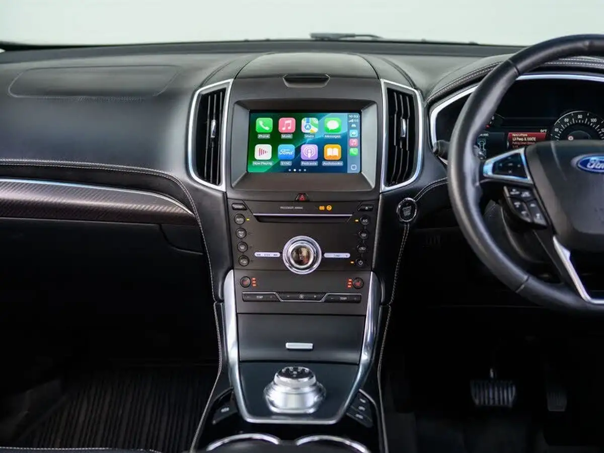 2019-ford-edge-20-vignale-big-28
