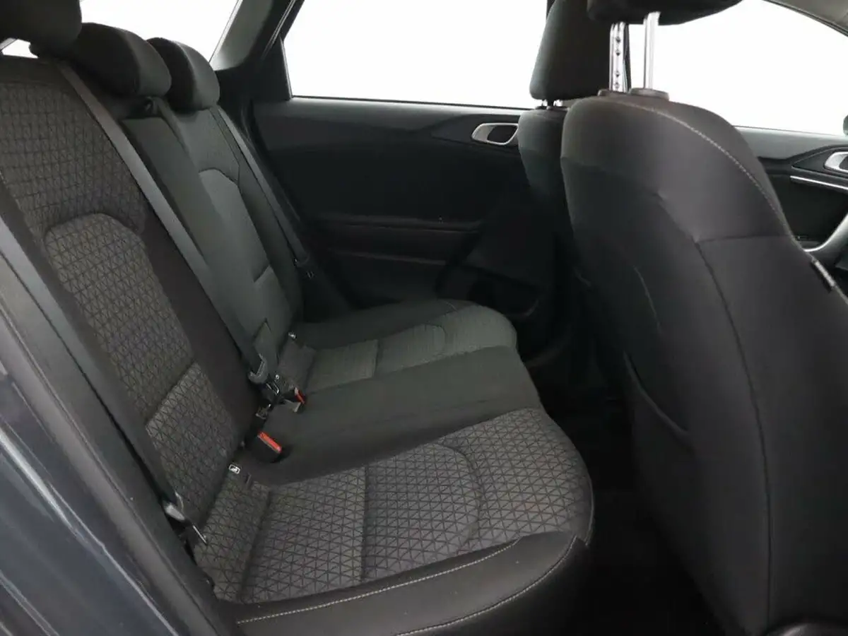 2020-kia-ceed-16crdi-2-nav-114bhp-sportswagon-big-17