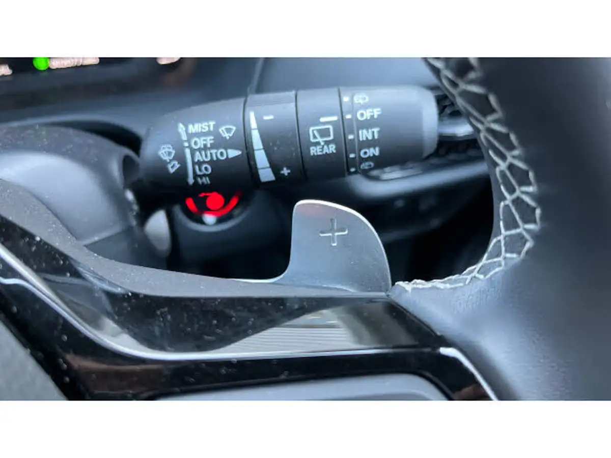 2024-honda-zr-v-20-i-mmd-elegance-big-25