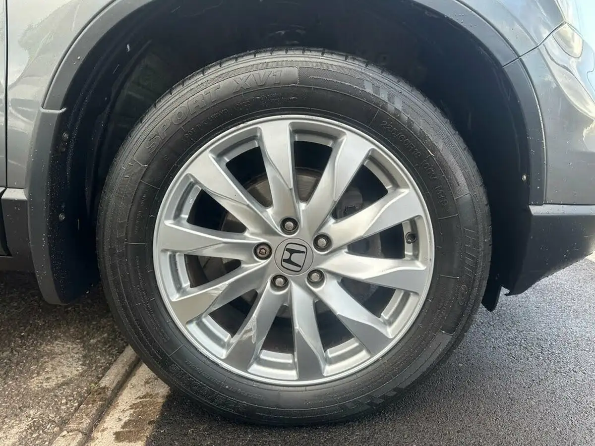 2010-honda-cr-v-22td-es-t-big-30
