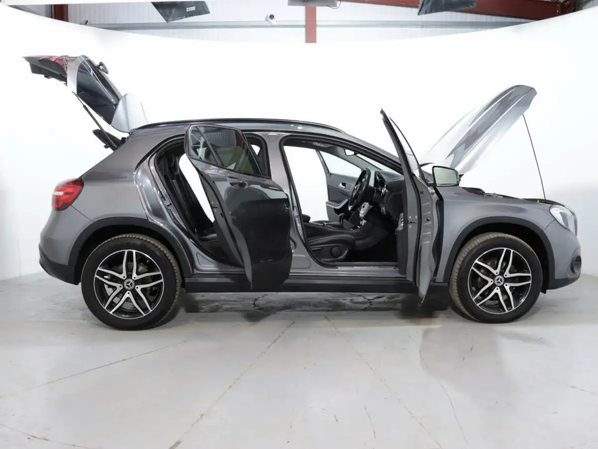 2019-mercedes-benz-gla-class-16-gla-180-urban-edition-big-61