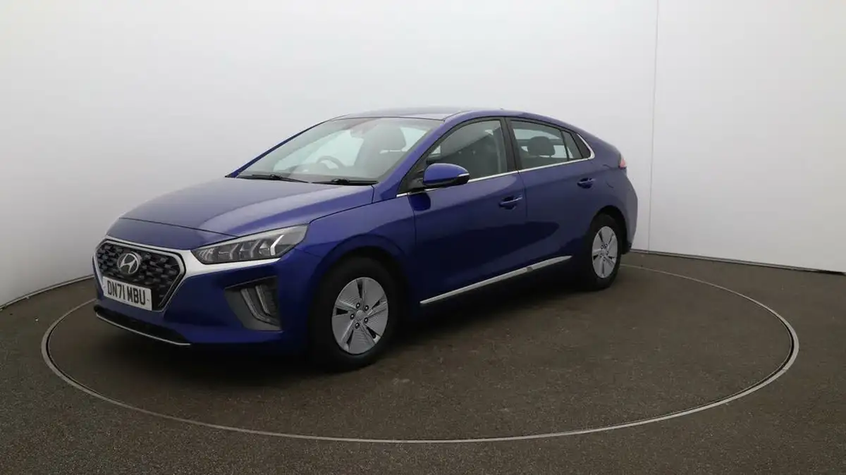 2022-hyundai-ioniq-16-gdi-premium-hybrid-big-60