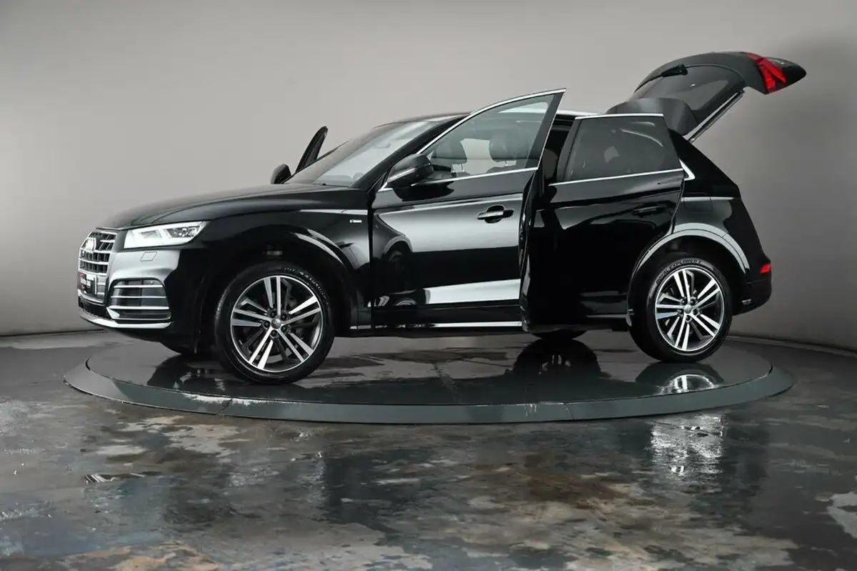 2020-audi-q5-20-55-tfsi-e-s-line-competition-big-36