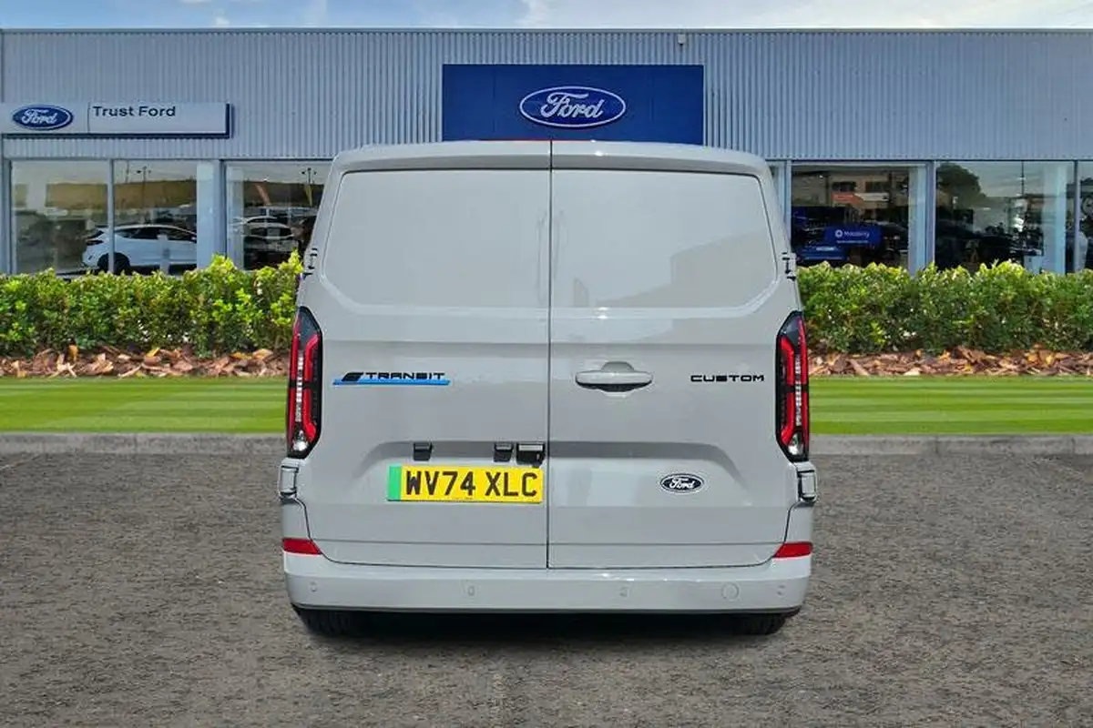 2024-ford-transit-custom-e-320-l1h1-limited-136ps-panel-van-big-12