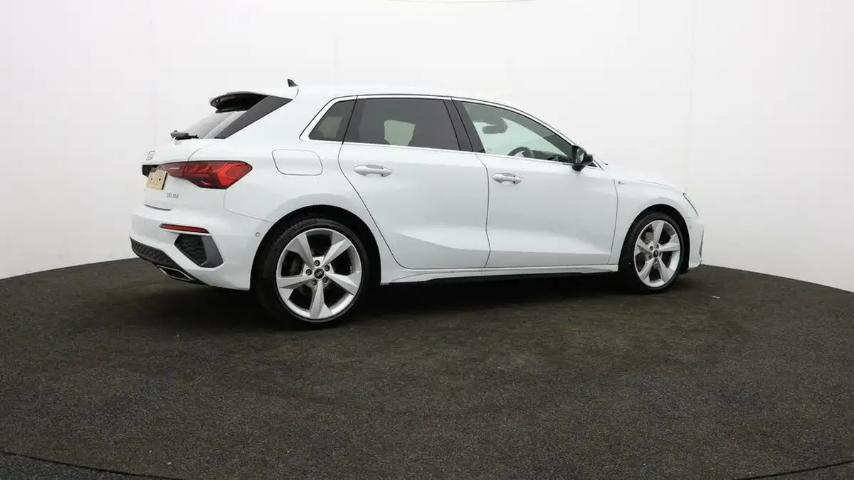 2020-audi-a3-20-30-tdi-sportback-5d-big-28