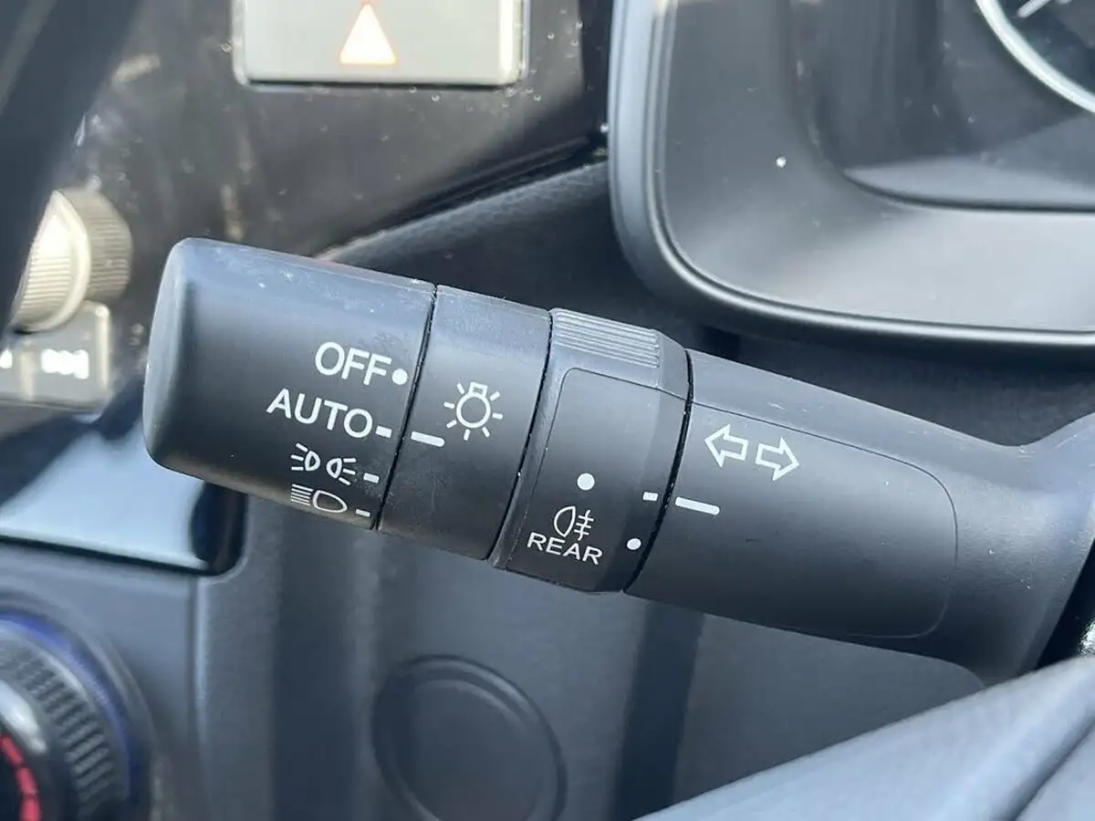 2018-honda-jazz-13-i-vtec-s-big-13