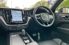2022-volvo-xc60-20td-b4-r-design-pro-small-33