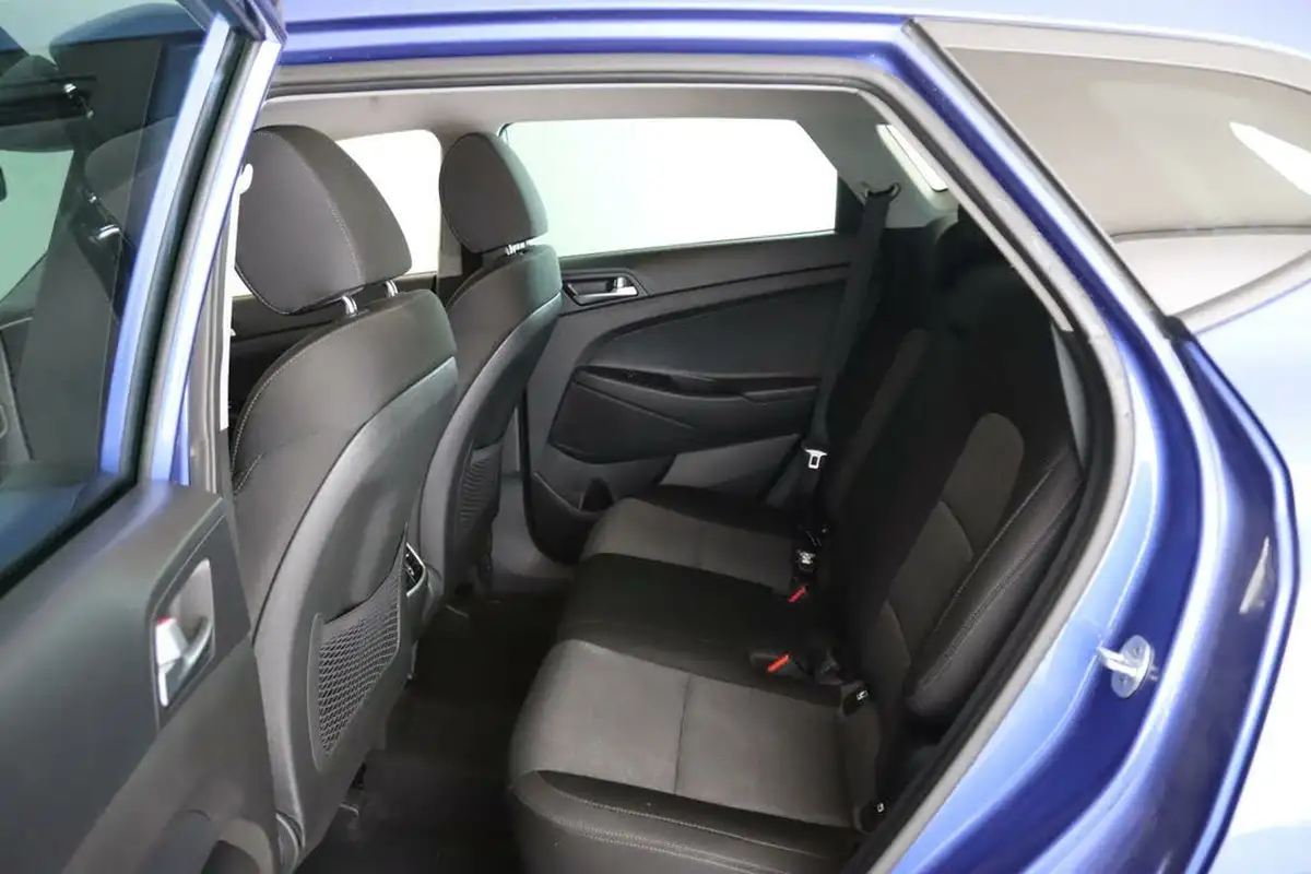 2020-hyundai-tucson-16crdi-se-nav-115ps-48-volt-hybrid-big-11
