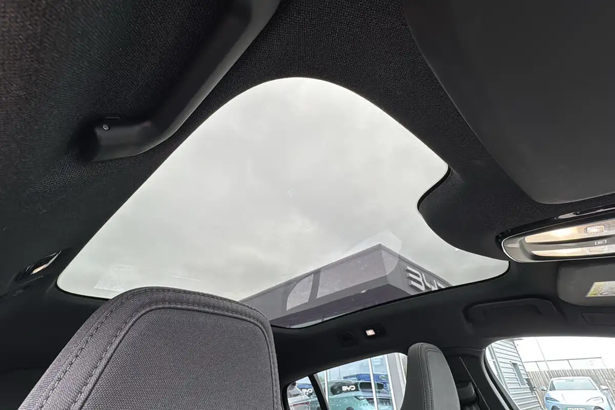 2022-volvo-c40-e-recharge-plus-228bhp-big-40