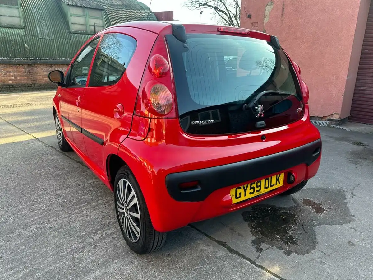2009-peugeot-107-10-urban-5d-2-tronic-big-5