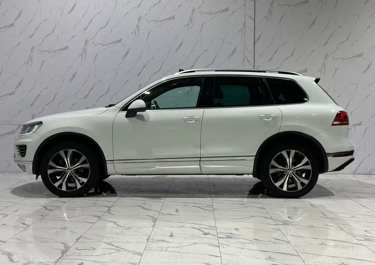 2016-volkswagen-touareg-30tdi-r-line-262ps-2967cc-big-47